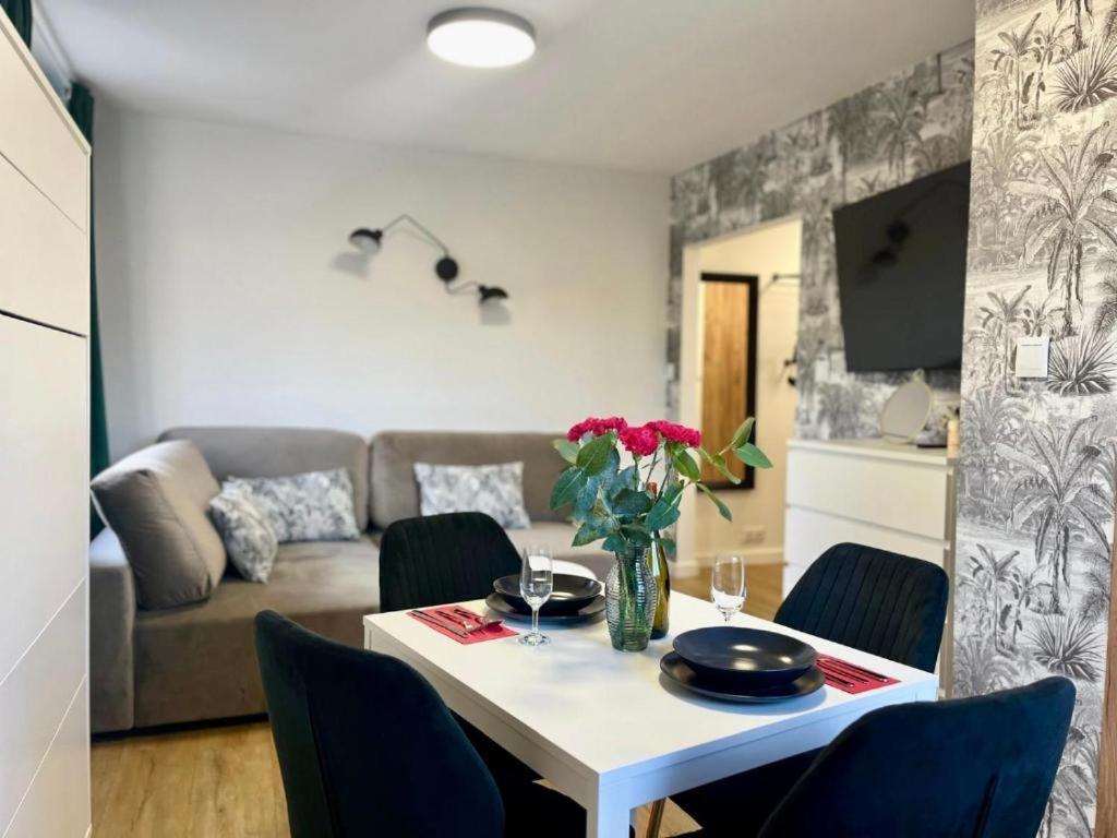 Apartamenty Izerskie Gorska 8 - Blisko Park I Dom Zdrojowy Oraz Wyjscie Na Sky Walk Swieradow-Zdroj Bagian luar foto